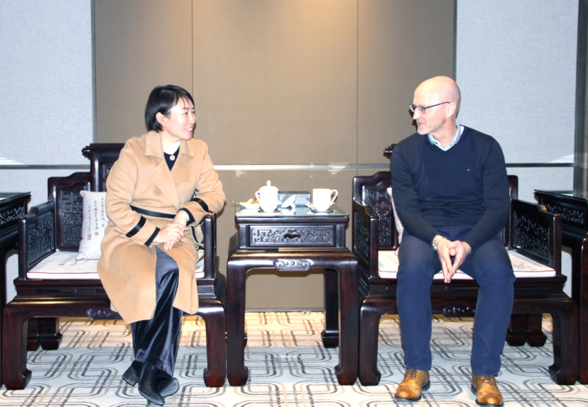 市委常委、臨朐縣委書記劉艷芳會見德國曼胡默爾集團客人